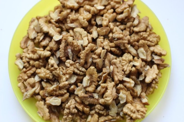 Как приготовить пряные орехи в сахаре